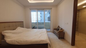 Bedroom in 2 BHK Builder Floor at Sector 21 – for Rent