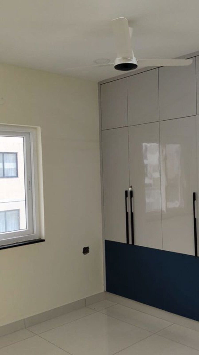 Bathroom, sumadhura-the-olympus 3 Bedroom 1670 Sq.Ft. Apartment In Nanakramguda Hyderabad 10515434