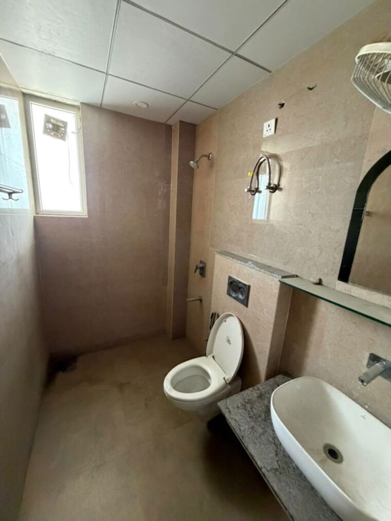 Bathroom, affinity-greens 4 Bedroom 2265 Sq.Ft. Apartment In International Airport Road Zirakpur 10515431