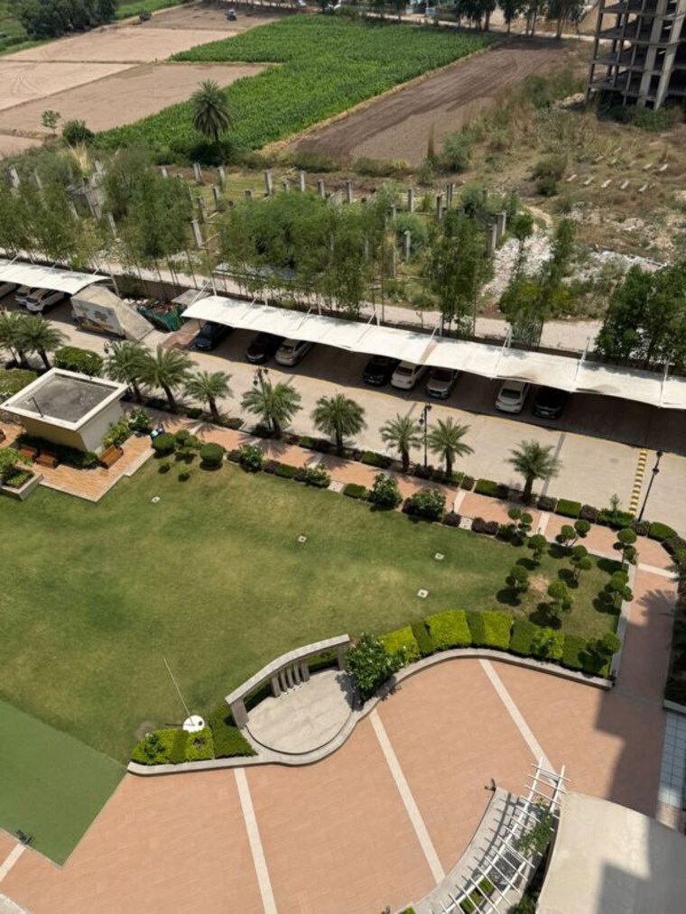 Garden, affinity-greens 4 Bedroom 2265 Sq.Ft. Apartment In International Airport Road Zirakpur 10515431