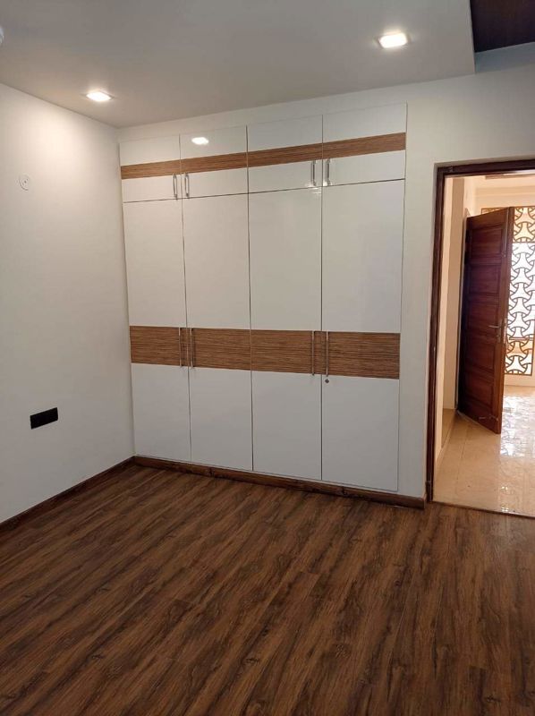 3 BHK + Servant Room 1260 Sq.Ft. Builder Floor in BPTP District 3