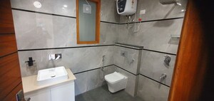 Bathroom in 2 BHK Builder Floor at Sector 21 – for Rent