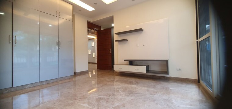 Room, sector 21 2 Bedroom 1300 Sq.Ft. Builder Floor In Sector 21 Gurgaon 10515471