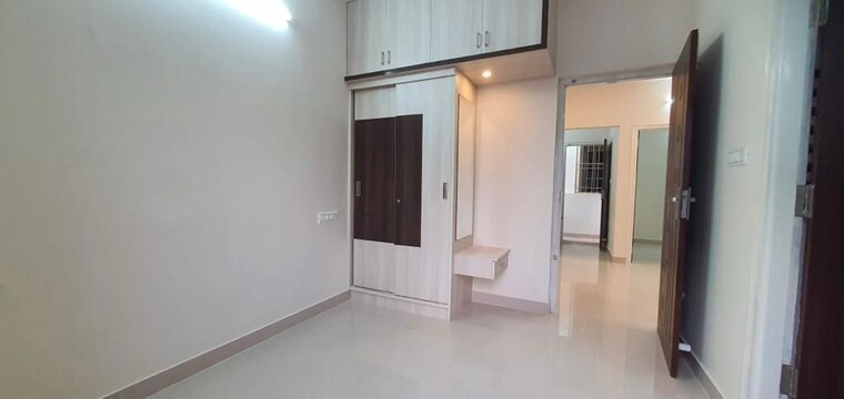 Room, bda layout btm 4th stage 6+ Bedroom 3300 Sq.Ft. Independent House In Bda Layout Btm 4th Stage Bangalore 10515445
