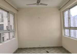 Room in 3 BHK Apartment at BPTP Princess Park, Sector 86 – for Rent