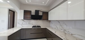 Kitchen in 3 BHK Builder Floor at Sector 21 – for Rent