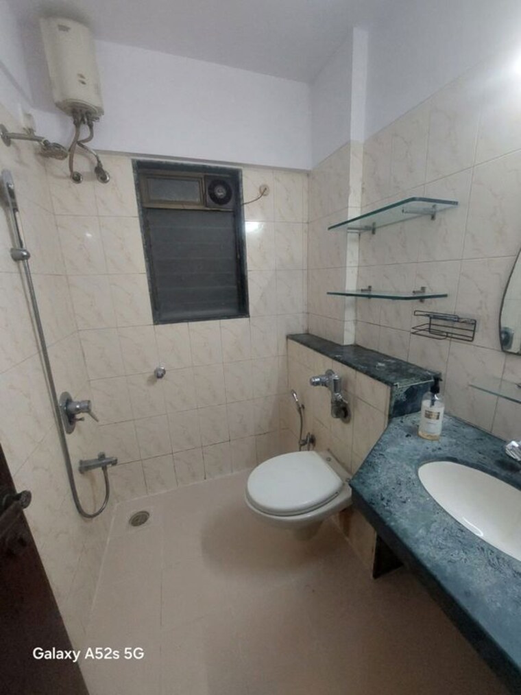 Bathroom, bholenath-shiv-anil 2 Bedroom 900 Sq.Ft. Apartment In Chembur Mumbai 10515521