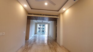 Building Lobby in 3 BHK Builder Floor at Sector 21 – for Rent