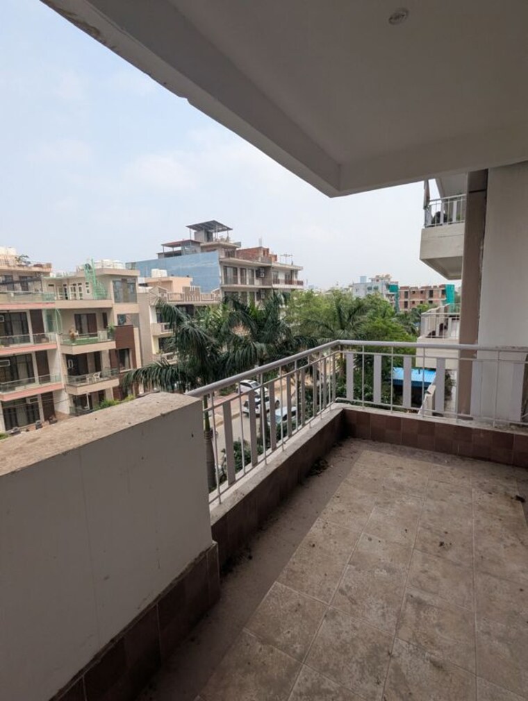 Balcony, atlantis-cghs 3 Bedroom 2500 Sq.Ft. Apartment In Sector 47 Gurgaon 10515549