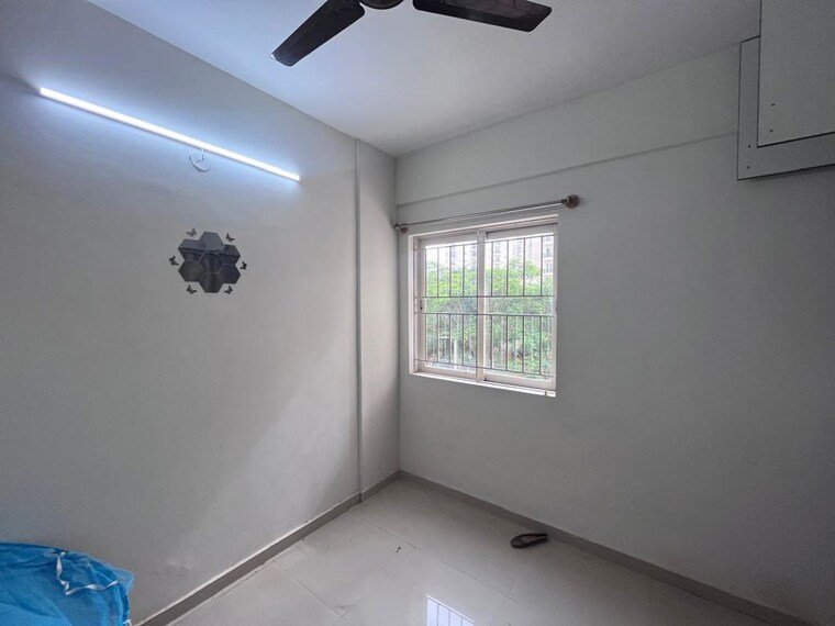 Room, dlf-woodland-heights 2 Bedroom 927 Sq.Ft. Apartment In Jigani Bangalore 10515569