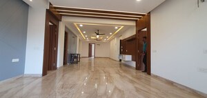 Room in 3 BHK Builder Floor at Palam Vihar Residents Association, Palam Vihar – for Rent