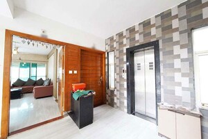Parking in 2 BHK Apartment at Chandkheda – for Sale