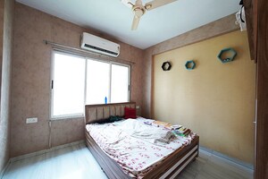 Bedroom in 2 BHK Apartment at Chandkheda – for Sale