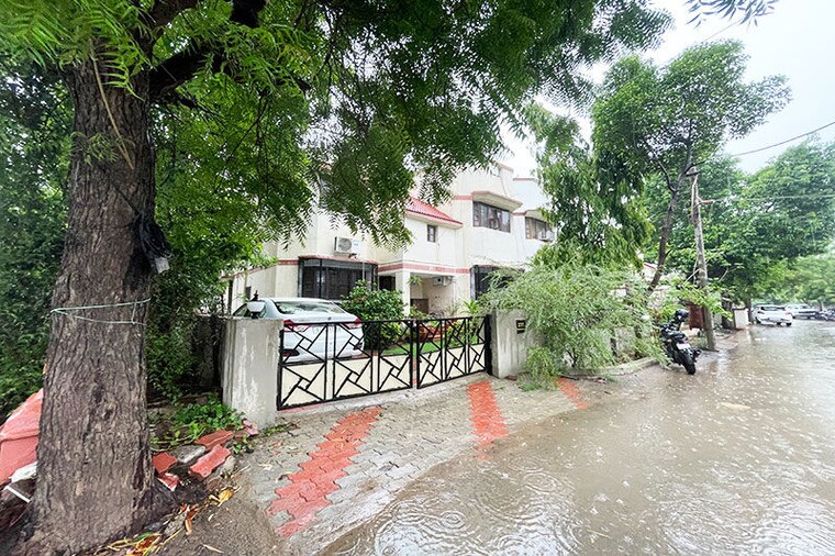 Exterior View, ghuma 5 Bedroom 300 Sq.Yd. Independent House In Ghuma Ahmedabad 10515623