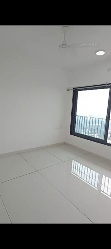 1 BHK 375 Sq.Ft. Apartment in Malad CHS