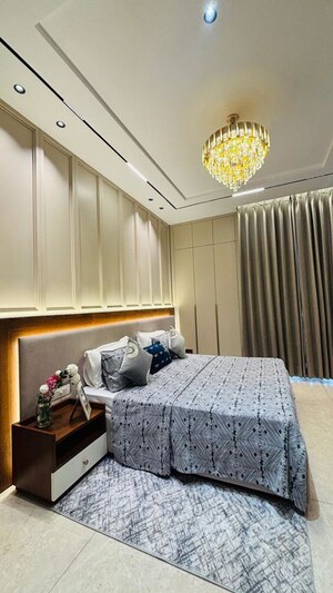 Team Area in 3 BHK Apartment at Stellar Heights, Sanauli – for Sale