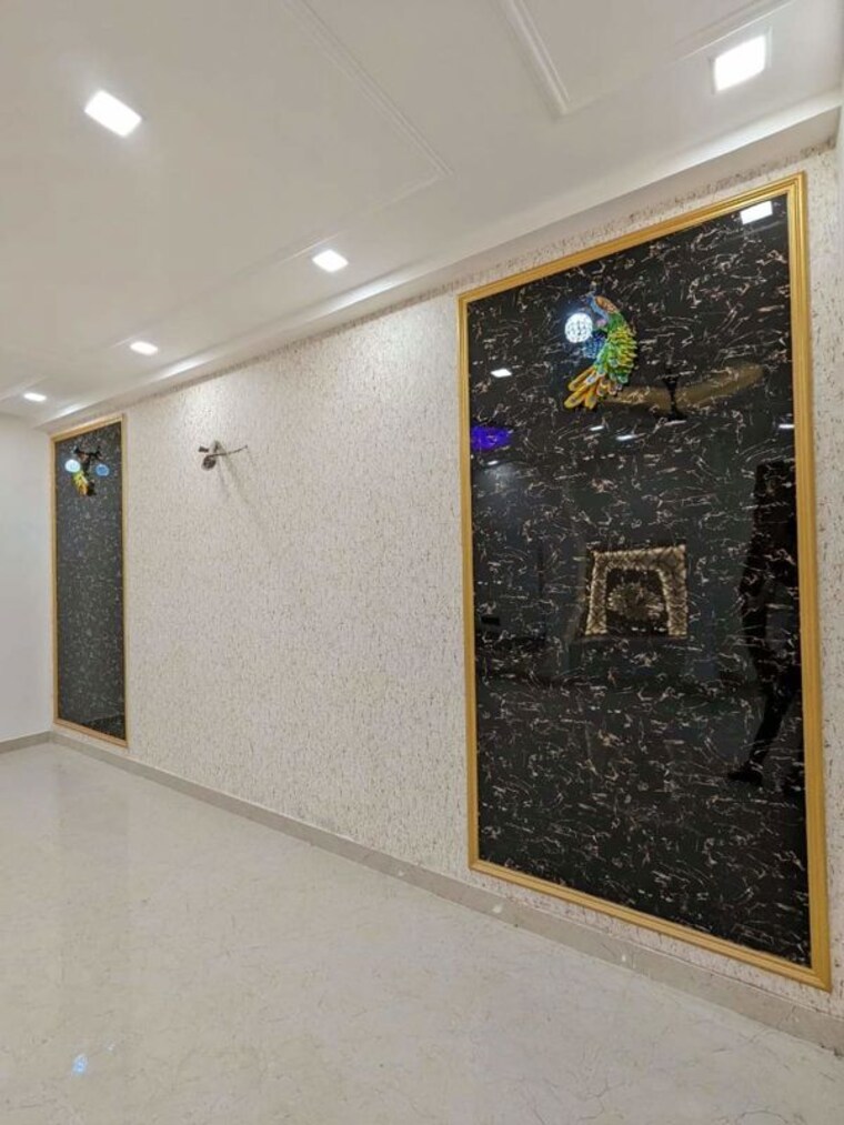 Room, puri-kohinoor 3 Bedroom 1350 Sq.Ft. Builder Floor In Sector 89 Faridabad 10515671