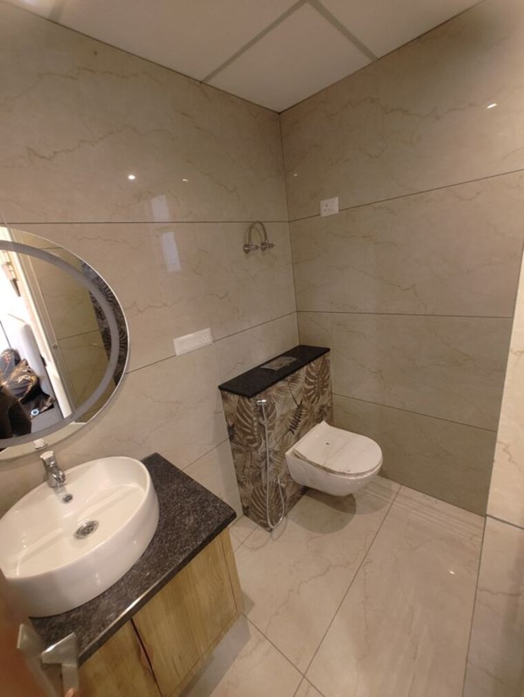 Bathroom, vrinda-heritage-skyward 3 Bedroom 1698 Sq.Ft. Apartment In Sector 1 Greater Noida Greater Noida 10515650