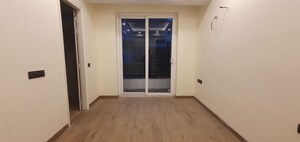 Room in 3 BHK Builder Floor at Palam Vihar Residents Association, Palam Vihar – for Rent
