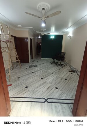 3 BHK Builder Floor For Rent in Chittaranjan Park