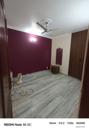Master Bedroom in 3 BHK Builder Floor at Chittaranjan Park – for Rent
