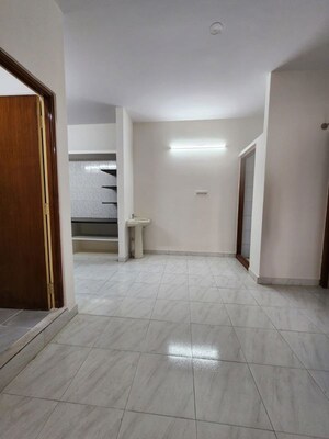 Room in 2 BHK Apartment at Amurthavarshini Nilaya, Btm Layout – for Rent