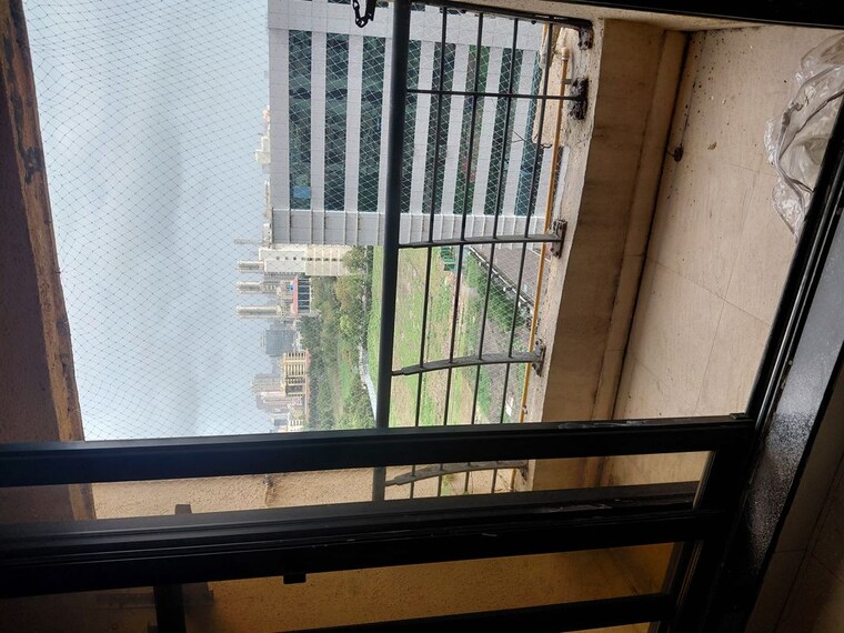 Balcony, interface-building 2 Bedroom 750 Sq.Ft. Apartment In Malad West Mumbai 10515702