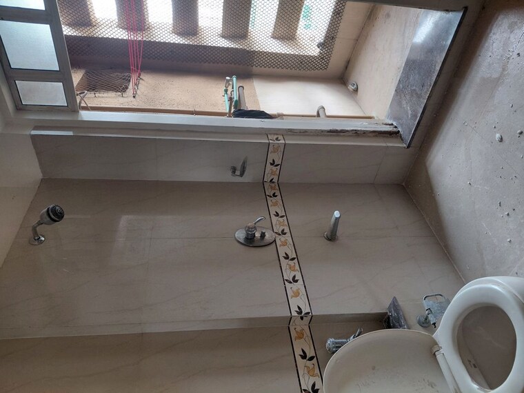 Bathroom, interface-building 2 Bedroom 750 Sq.Ft. Apartment In Malad West Mumbai 10515702