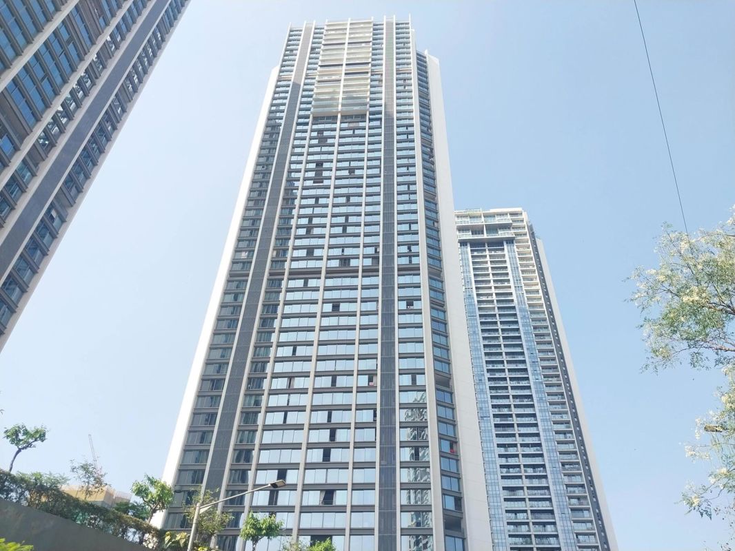 3 BHK 1250 Sq.Ft. Apartment in Oberoi Realty Exquisite