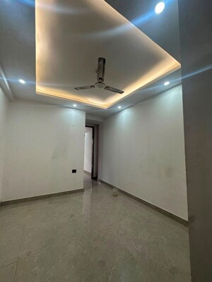 Room in 1 BHK Builder Floor at Freedom Fighters Enclave – for Rent