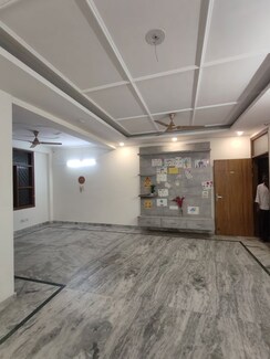 3 BHK + Basement Builder Floor For Rent in Neb Sarai