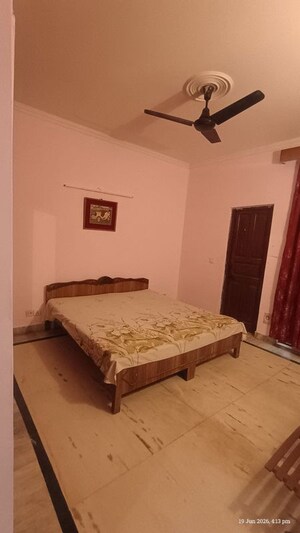 3 BHK Apartment For Rent in Sector 15 ii