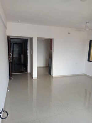 Room in 2 BHK Apartment at Cosmos Jewels, Ghodbunder Road – for Rent