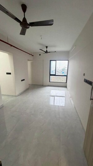 2 BHK Apartment For Rent in Paradigm Antalya, Oshiwara