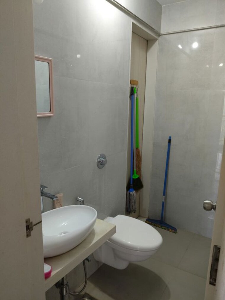 Bathroom, vihang-hills 2 Bedroom 700 Sq.Ft. Apartment In Ghodbunder Road Thane 10515820