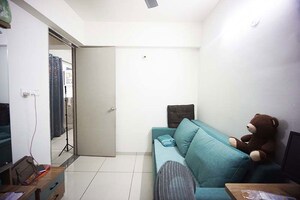 Team Area in 2 BHK Apartment at Gota – for Sale