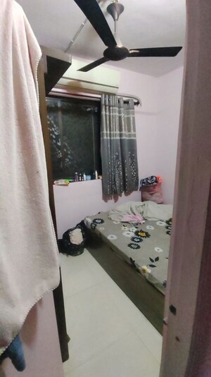 Furnished Amenities in 1.5 BHK Apartment at Shree Apartment Majiwada, Majiwada – for Rent