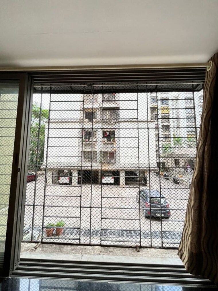 Room, kandivali east 1 Bedroom 525 Sq.Ft. Apartment In Kandivali East Mumbai 10515832
