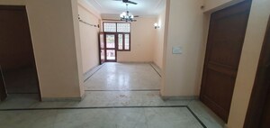 2 BHK Builder Floor For Rent in Sector 21