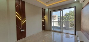 Room in 2 BHK Builder Floor at Sector 21 – for Rent