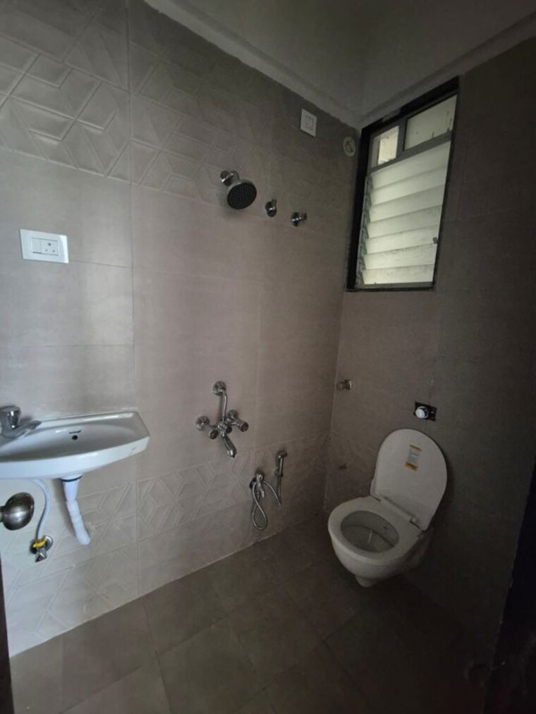 Bathroom, sea-jewel 2 Bedroom 625 Sq.Ft. Apartment In Malad East Mumbai 10515889
