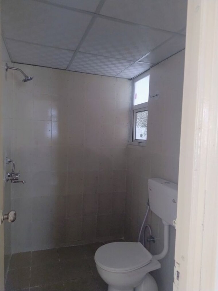 Bathroom, zara-rossa 2 Bedroom 589 Sq.Ft. Apartment In Sector 112 Gurgaon 10515877