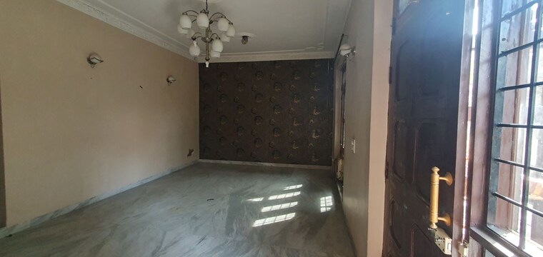 Bathroom, palam vihar 2 Bedroom 1300 Sq.Ft. Builder Floor In Palam Vihar Gurgaon 10515902