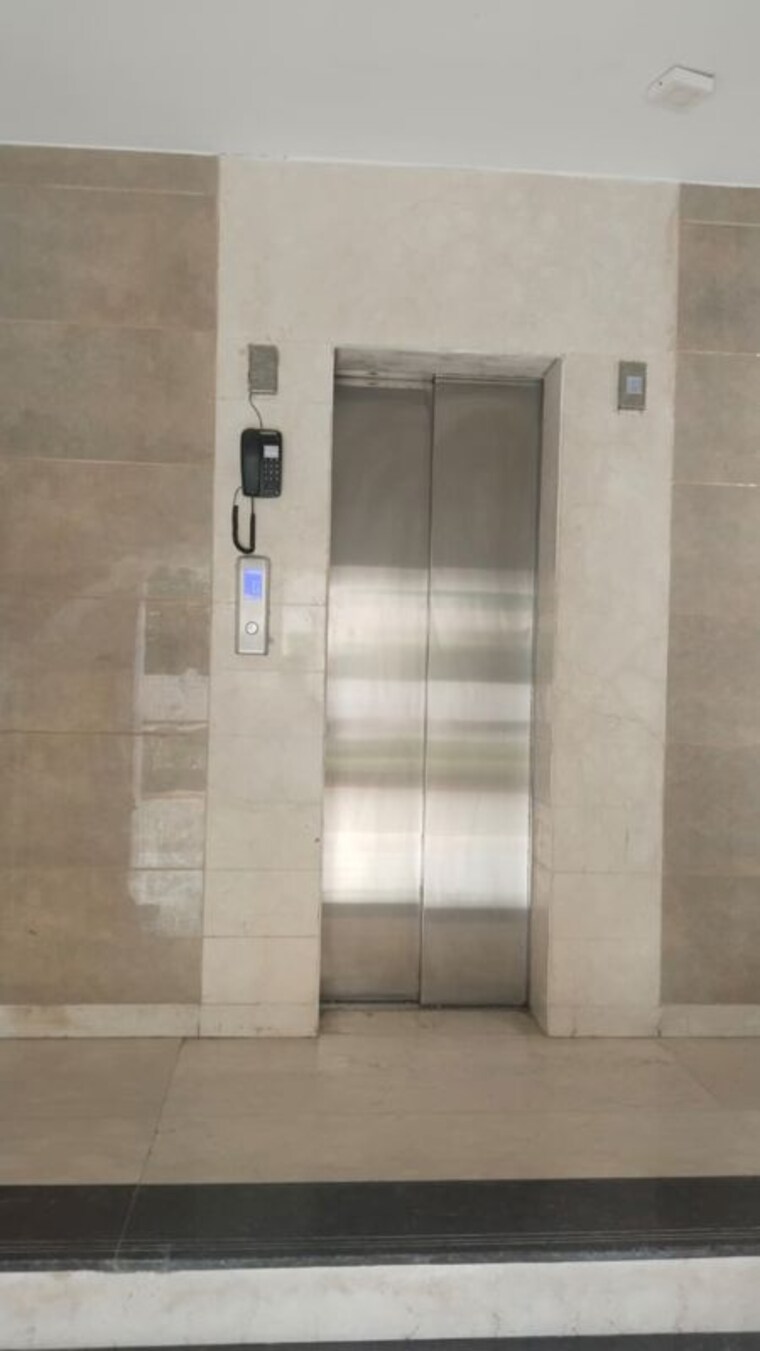 Bathroom, bptp-the-pedestal 2 Bedroom 1187 Sq.Ft. Builder Floor In Sector 70a Gurgaon 10515901