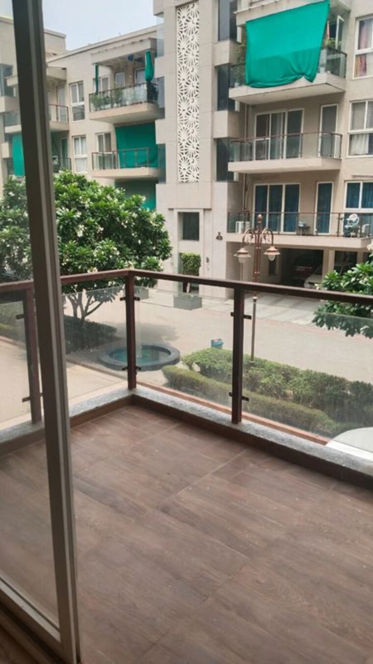 Balcony, bptp-the-pedestal 2 Bedroom 1187 Sq.Ft. Builder Floor In Sector 70a Gurgaon 10515901