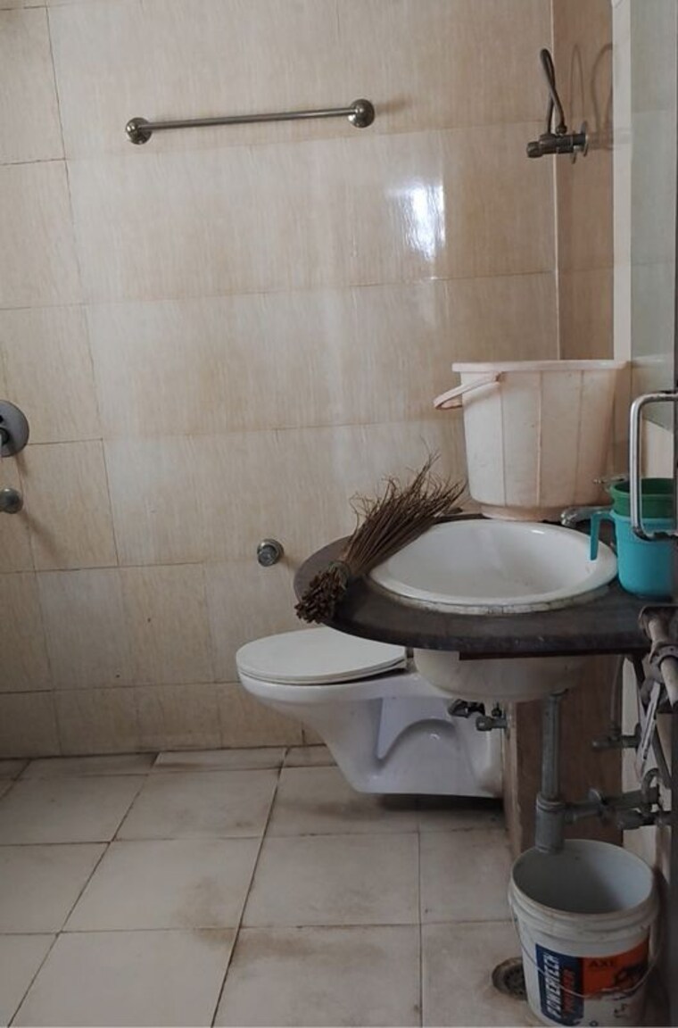 Bathroom, value-meadows-vista 2 Bedroom 1030 Sq.Ft. Apartment In Raj Nagar Extension Ghaziabad 10515912