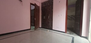 Room in 2 BHK Builder Floor at Palam Vihar Residents Association, Palam Vihar – for Rent