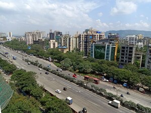4 BHK Apartment For Rent in Sheth Avalon, Laxmi Nagar