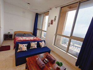 Bedroom in 1 RK Apartment at Hiranandani Estate Solitaire C, Ghodbunder Road – for Rent