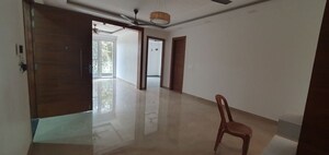 Room in 3 BHK Builder Floor at Palam Vihar – for Rent